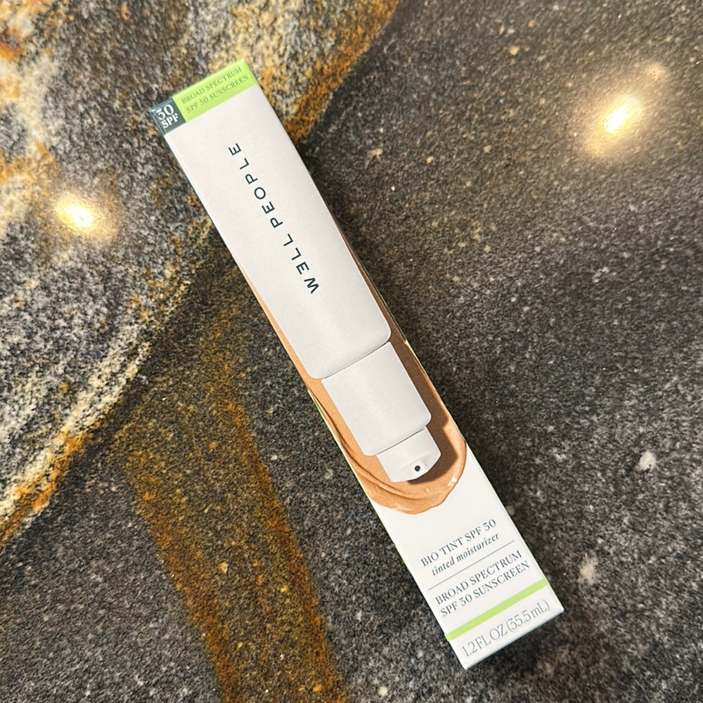 Well People Bio Tint 9W